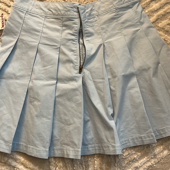American Eagle Pleated Preppy Skirt Zip Back Size 6 R Y2K 2000s Baby Light Blue - Picture 5 of 5